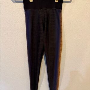 Ultracor Black and Gold Women's Leggings